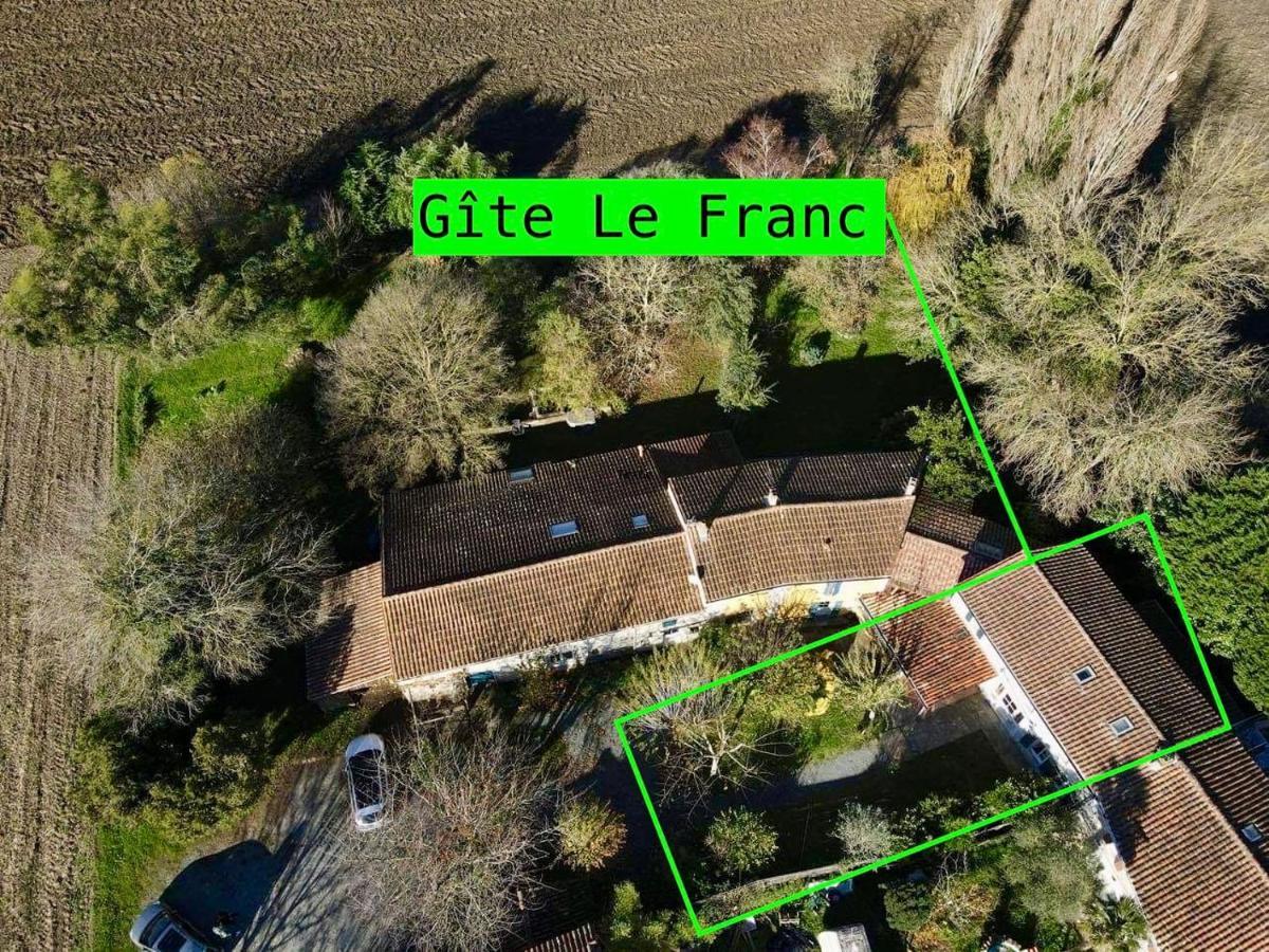 Tonnay-Charente Le Grand Franc Gite Cosy Proche Tous Commerces מראה חיצוני תמונה